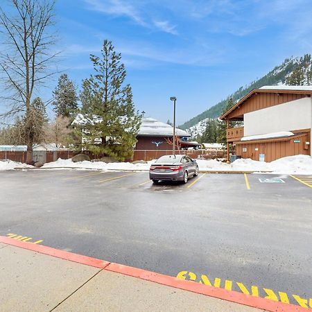 Icicle Village Resort 402: Juniper Studio Leavenworth Eksteriør billede