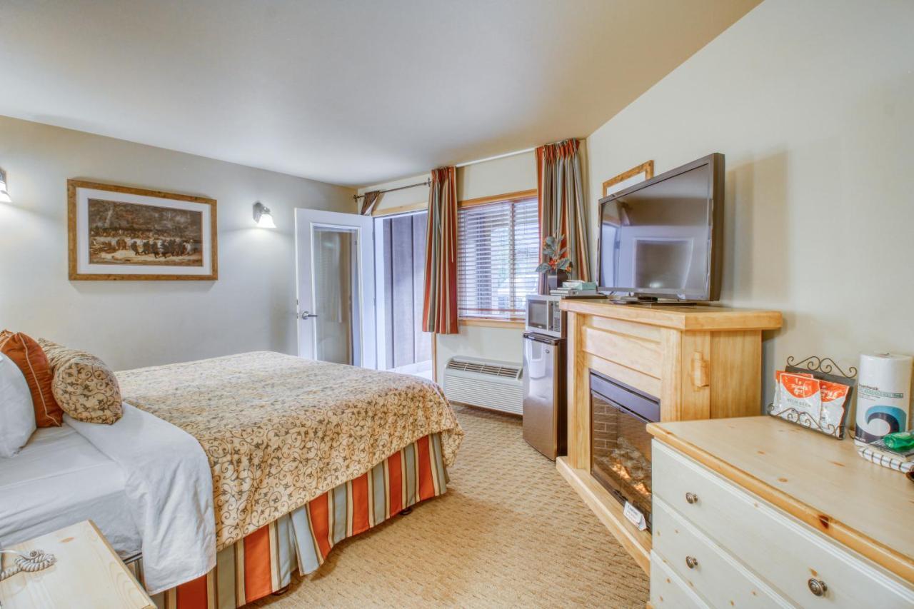 Icicle Village Resort 402: Juniper Studio Leavenworth Eksteriør billede