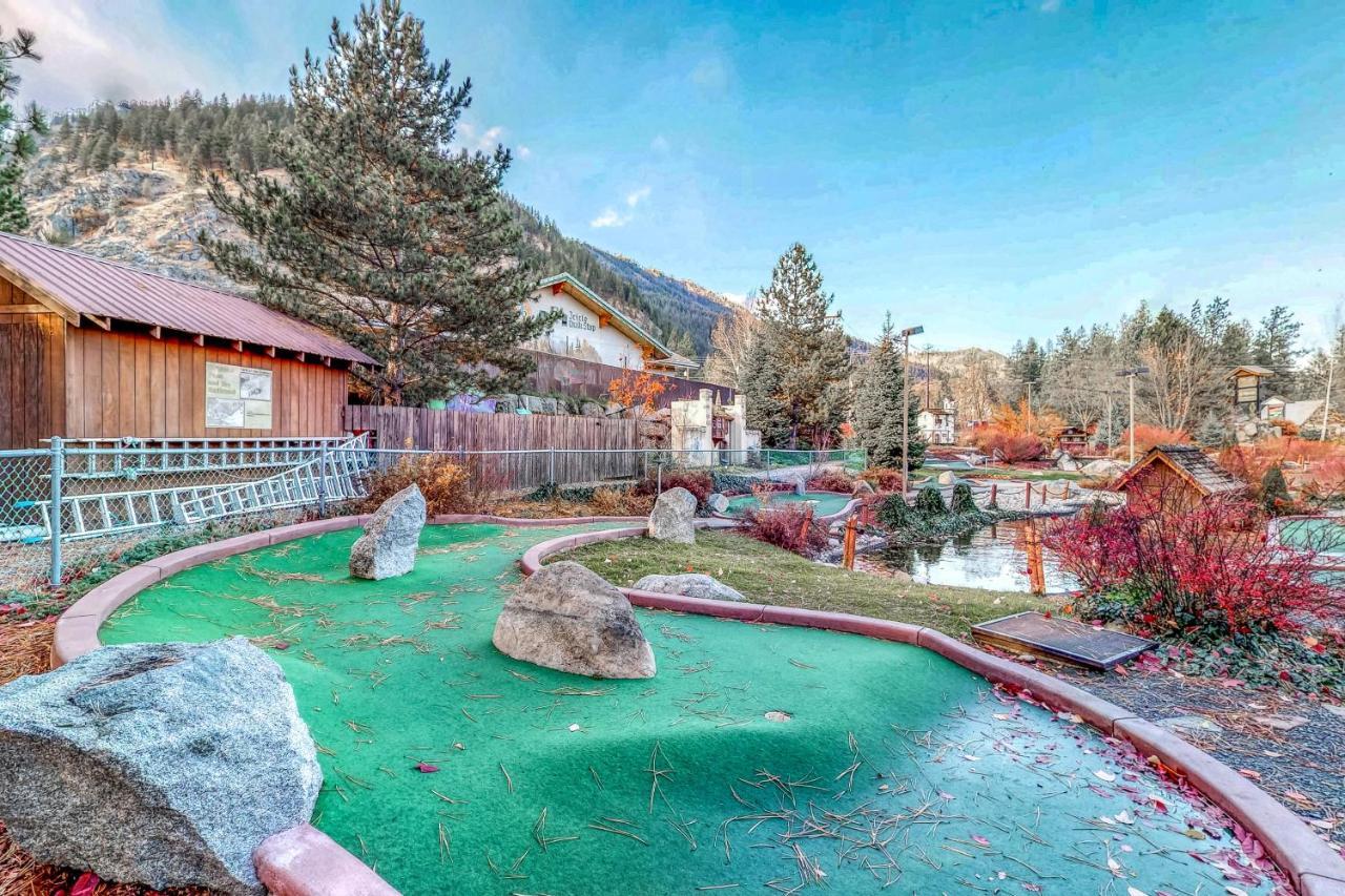 Icicle Village Resort 402: Juniper Studio Leavenworth Eksteriør billede